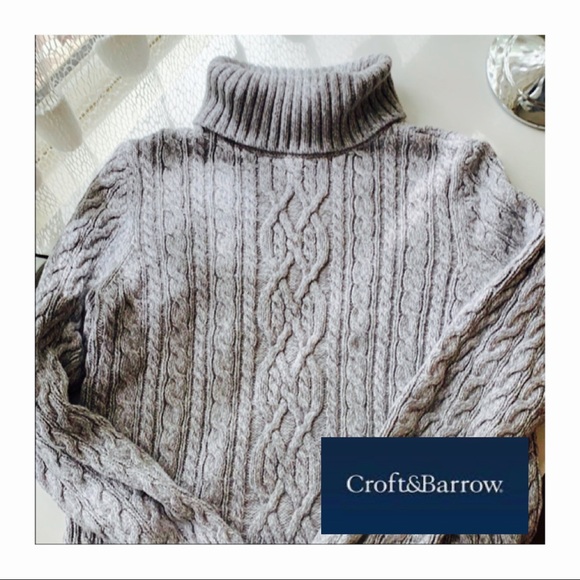 croft & barrow Sweaters - Grey Cable Knit turtleneck - like NEW!